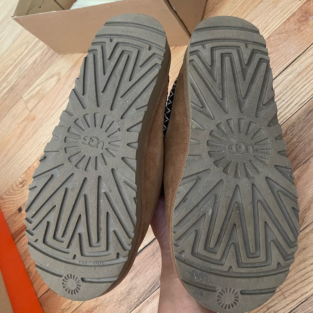 Slippers
